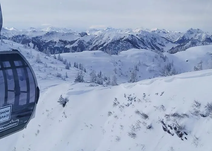 Michis 3* فلاخاو