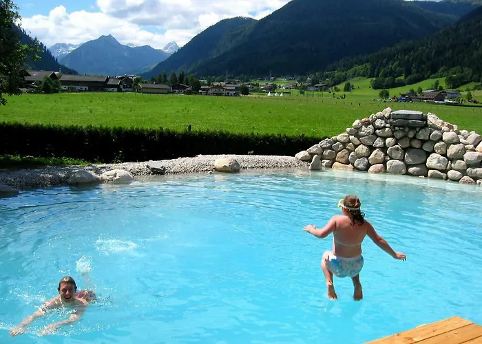 Michis 3* فلاخاو